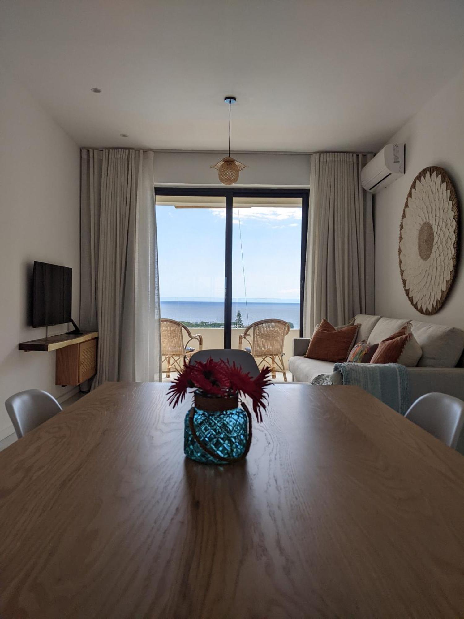 Seaview Serenity Apartment Flic-en-Flacq Exterior foto